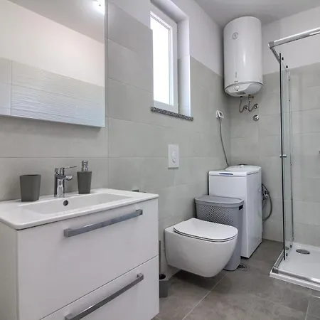 Charming Enjoy With Private Pool In *