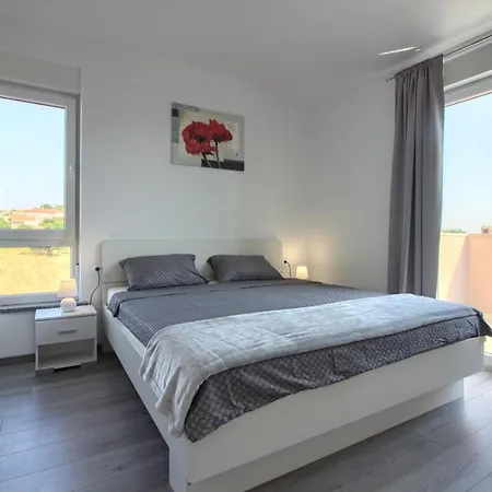 فيلة Charming Enjoy With Private Pool In