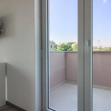 Charming Enjoy With Private Pool In Pula