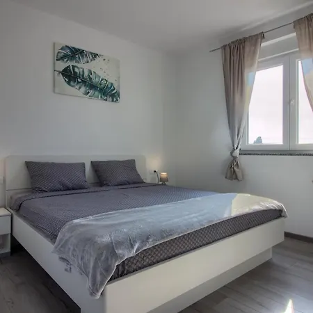 Charming Enjoy With Private Pool In * Pula