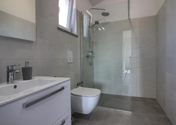 Vila Charming Enjoy With Private Pool In *